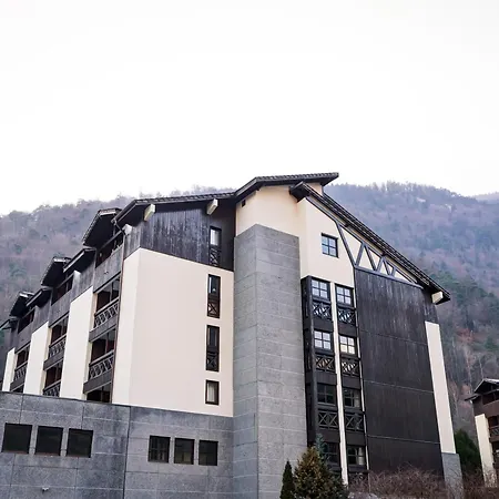 Avec Balcon Et Parking, Centre Et Thermes A 500m - Fr-1-512-96